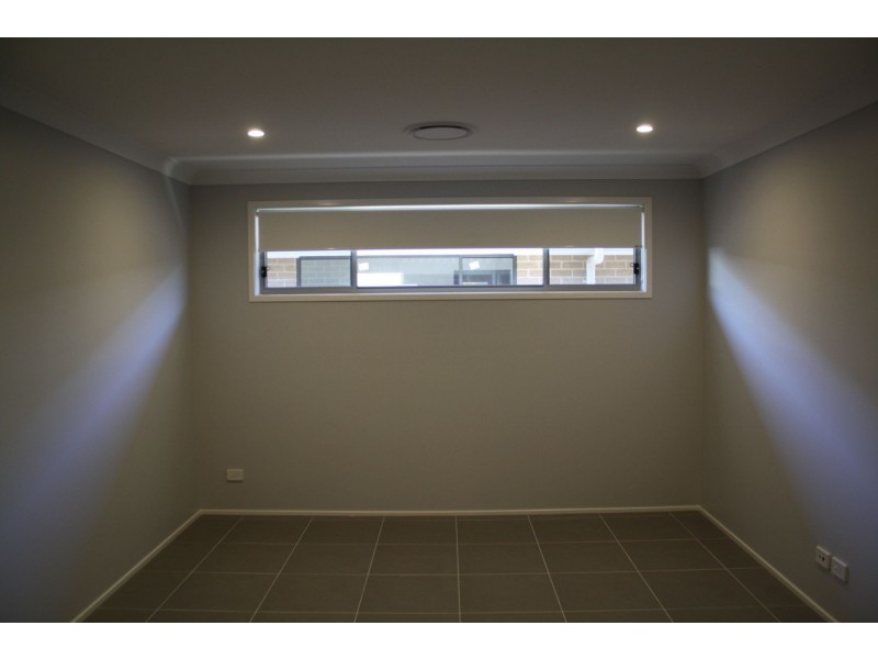 11 Fairway Street, Rutherford NSW 2320
