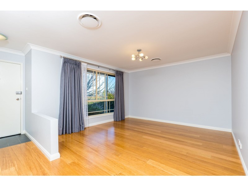 11 Easton Close, Rutherford NSW 2320