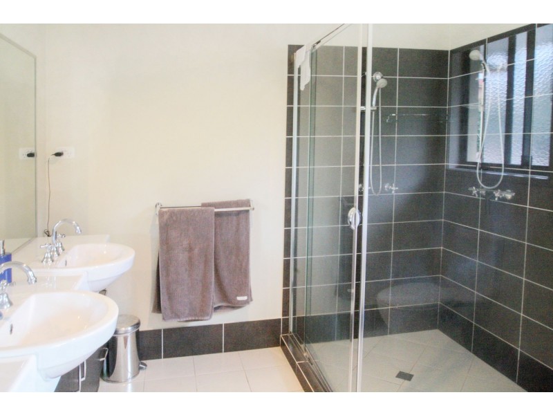 7 Galeff Place, Bolwarra Heights NSW 2320