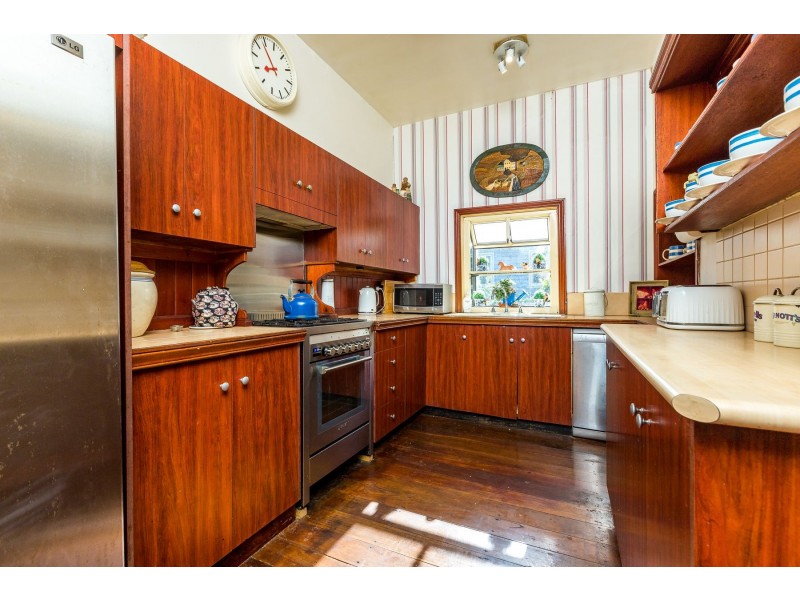 76 Regent Street, Maitland NSW 2320