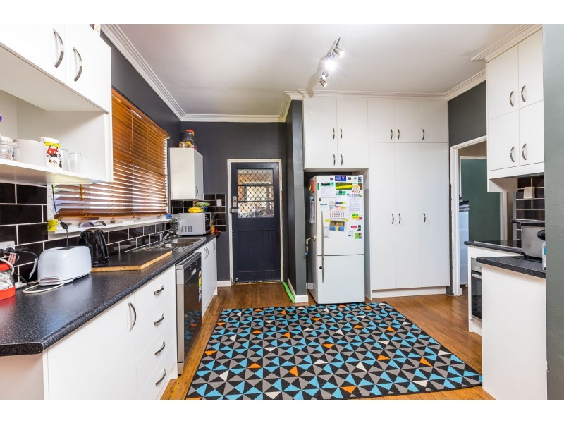 243 New England Highway, Rutherford NSW 2320