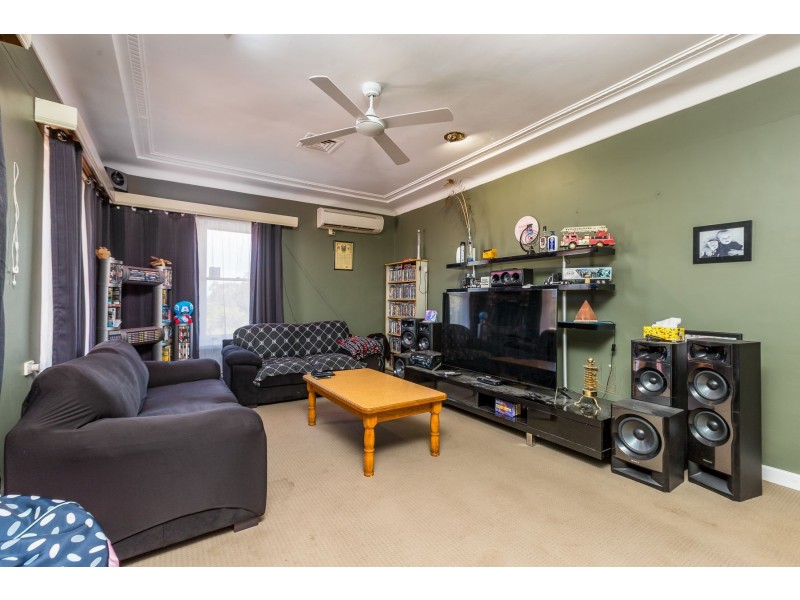 243 New England Highway, Rutherford NSW 2320