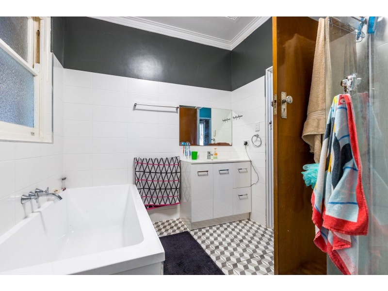 243 New England Highway, Rutherford NSW 2320