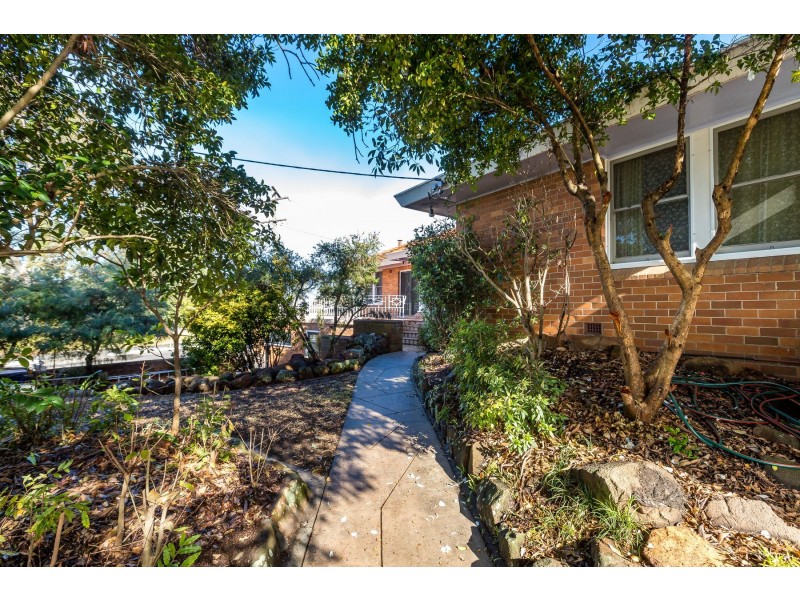 243 New England Highway, Rutherford NSW 2320