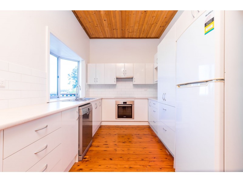 17 Vista Parade, East Maitland NSW 2323