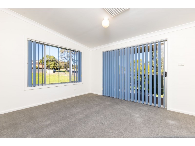17 Vista Parade, East Maitland NSW 2323