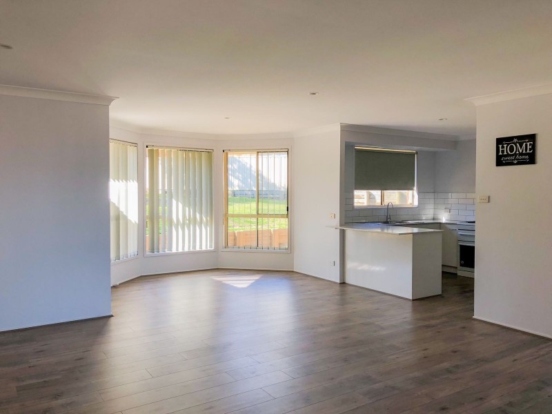 3 Lauren Close, Rutherford NSW 2320