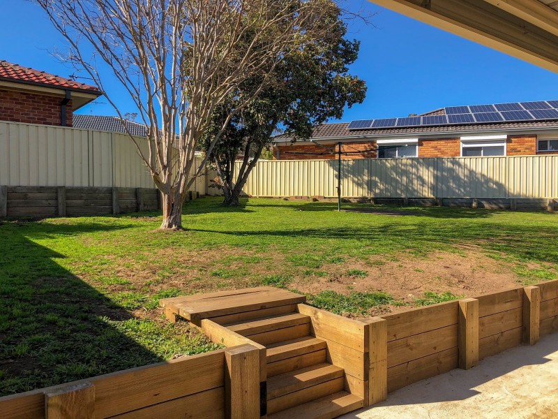 3 Lauren Close, Rutherford NSW 2320