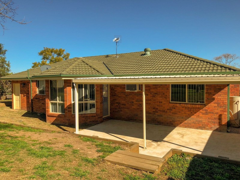3 Lauren Close, Rutherford NSW 2320