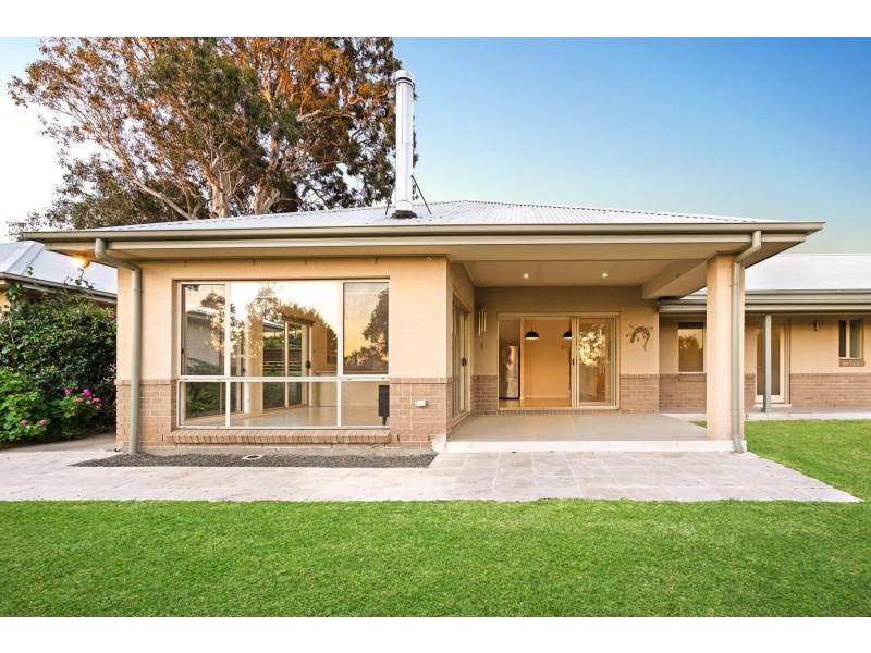 38 Amber Grove, Bolwarra Heights NSW 2320