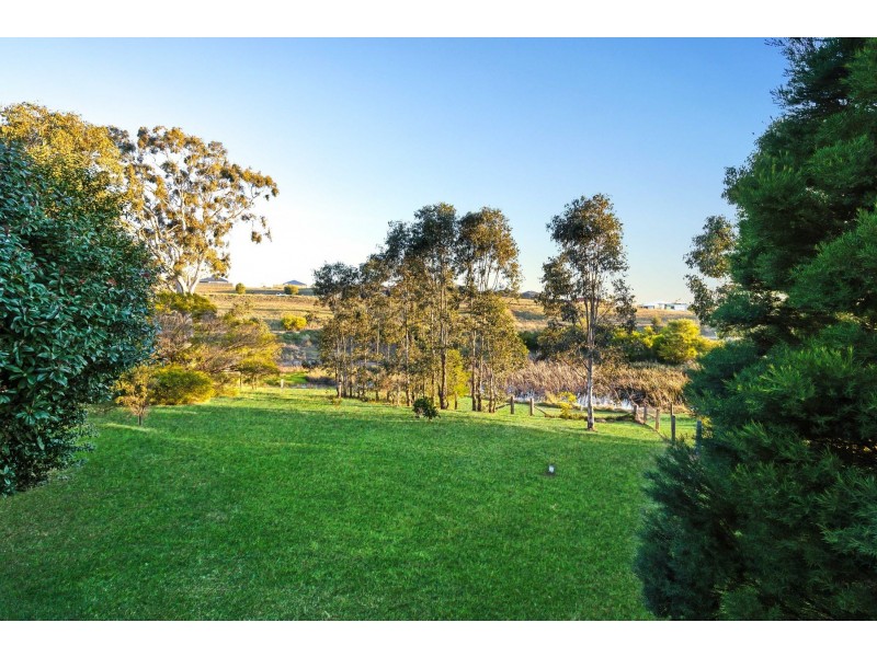 38 Amber Grove, Bolwarra Heights NSW 2320