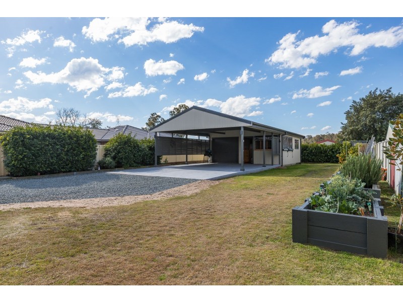 43 Branxton Street, Greta NSW 2334