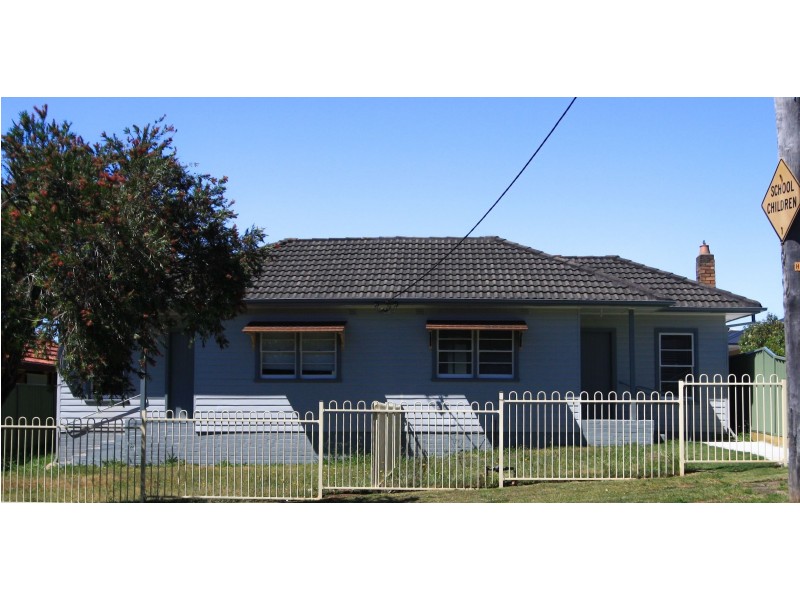 82B Gillies Street, Rutherford NSW 2320