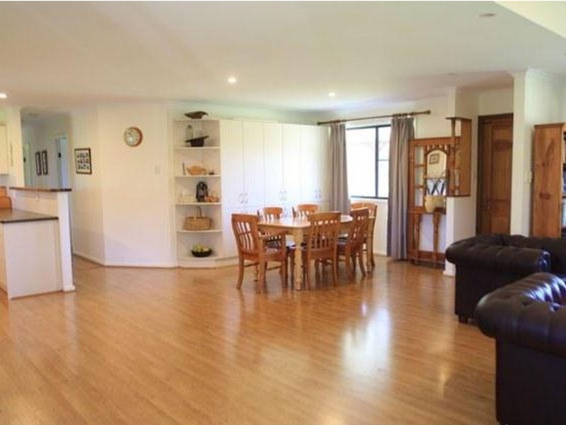 1513 Maitland Vale Road, Lambs Valley NSW 2335