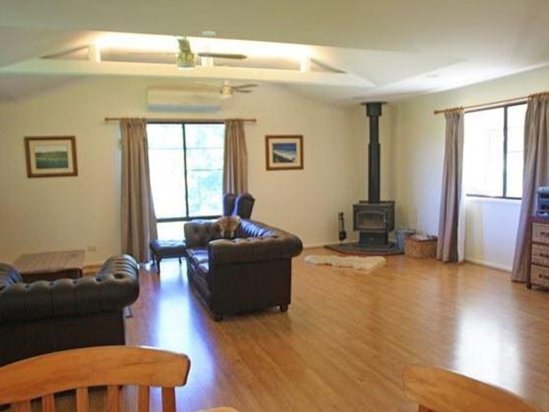 1513 Maitland Vale Road, Lambs Valley NSW 2335