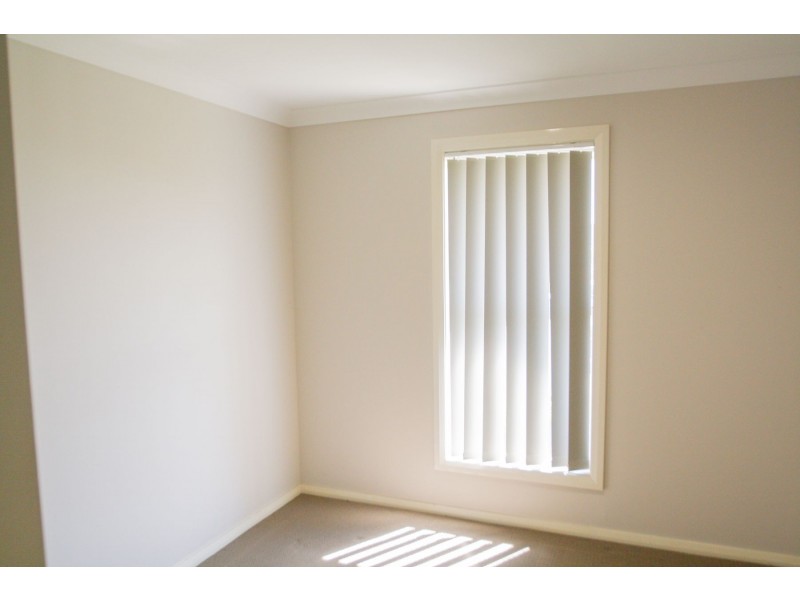 1/13 Fourth Avenue, Rutherford NSW 2320