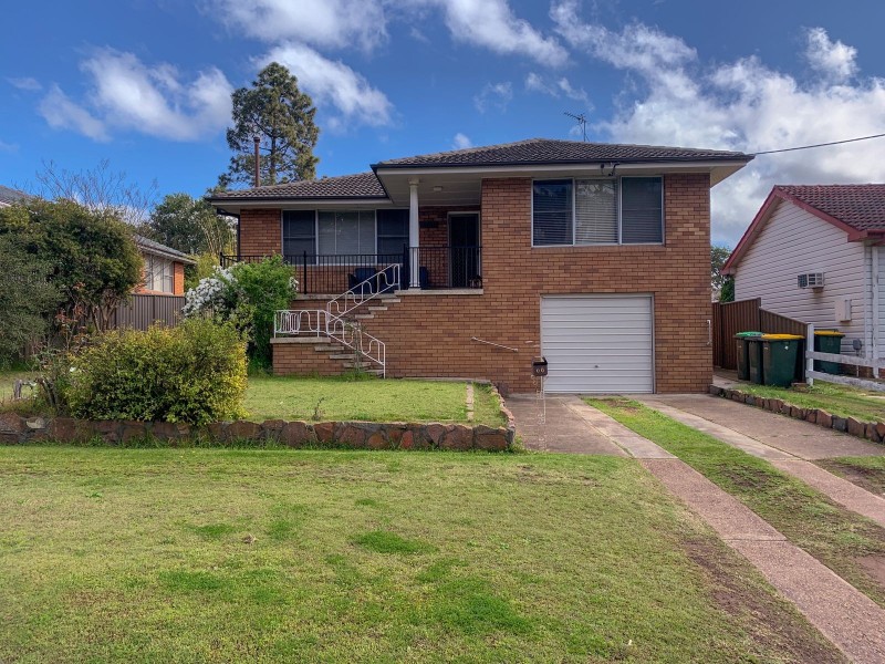 66 Perth Avenue, East Maitland NSW 2323