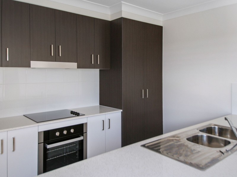 24 (1) Chestnut Avenue, Gillieston Heights NSW 2321