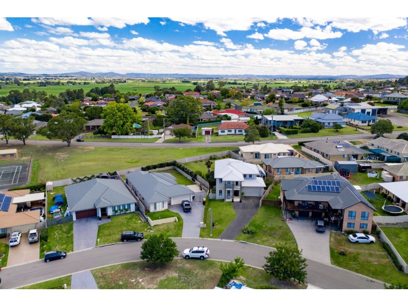 13 Parklands Road, Largs NSW 2320