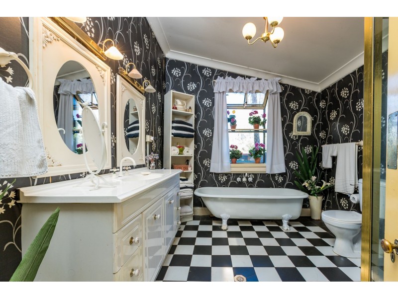 76 Regent Street, Maitland NSW 2320