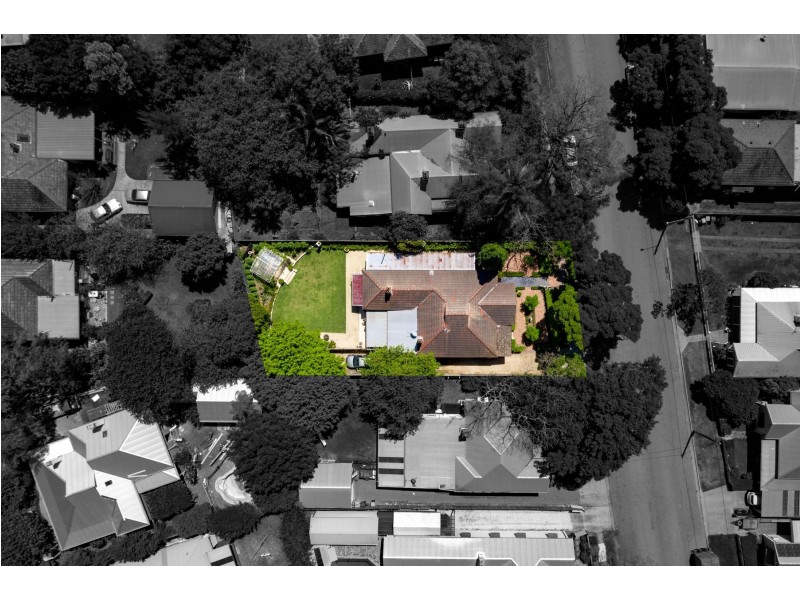 11 The Avenue, Lorn NSW 2320