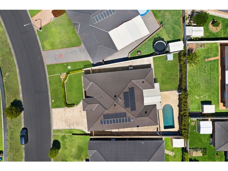 18 Pyalla Avenue, Aberglasslyn NSW 2320