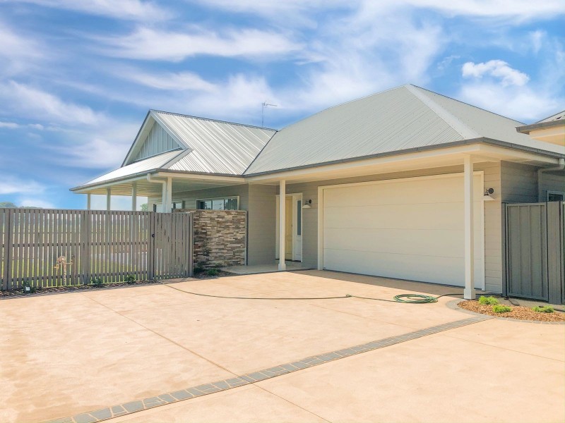 12 Sharkeys Lane, Lorn NSW 2320