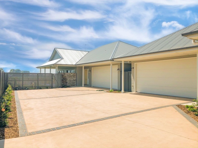 12 Sharkeys Lane, Lorn NSW 2320