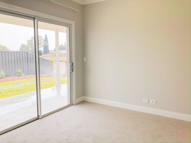 12 Sharkeys Lane, Lorn NSW 2320