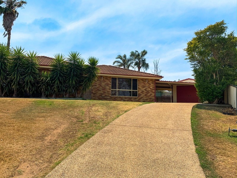 8 Quinton Close, Rutherford NSW 2320