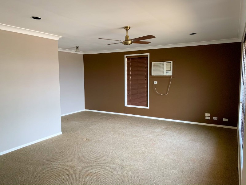 8 Quinton Close, Rutherford NSW 2320