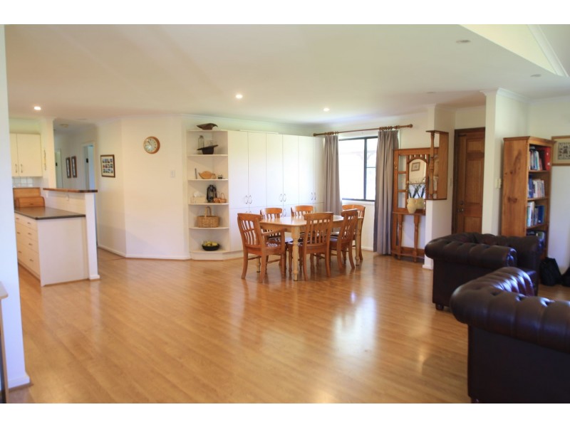 1513 Maitland Vale Road, Lambs Valley NSW 2335