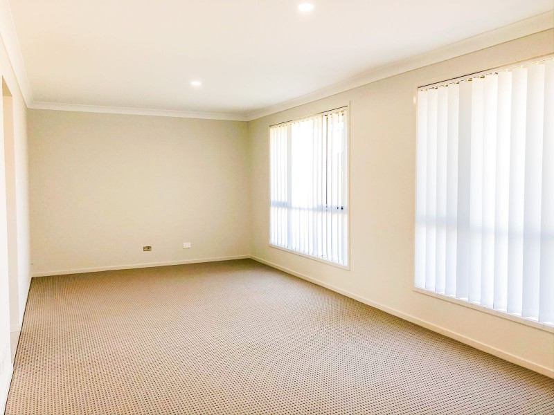 33 Ardennes Circuit, Gillieston Heights NSW 2321