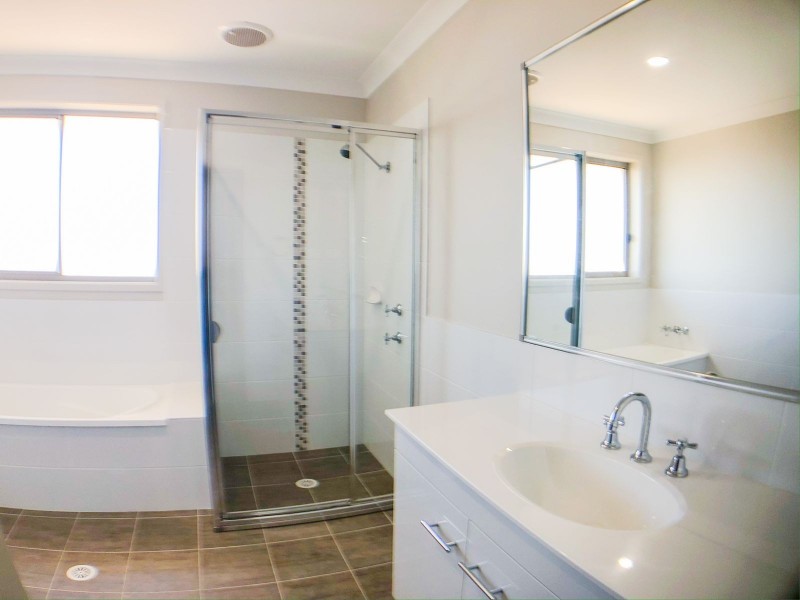 33 Ardennes Circuit, Gillieston Heights NSW 2321