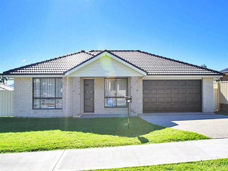 10 Vikki Avenue, Rutherford NSW 2320