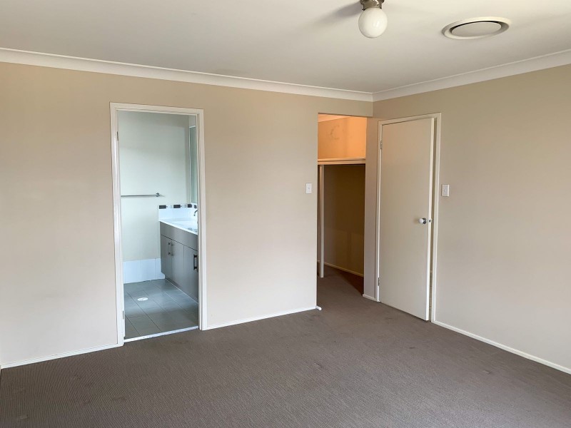 28 Semillon Ridge, Gillieston Heights NSW 2321