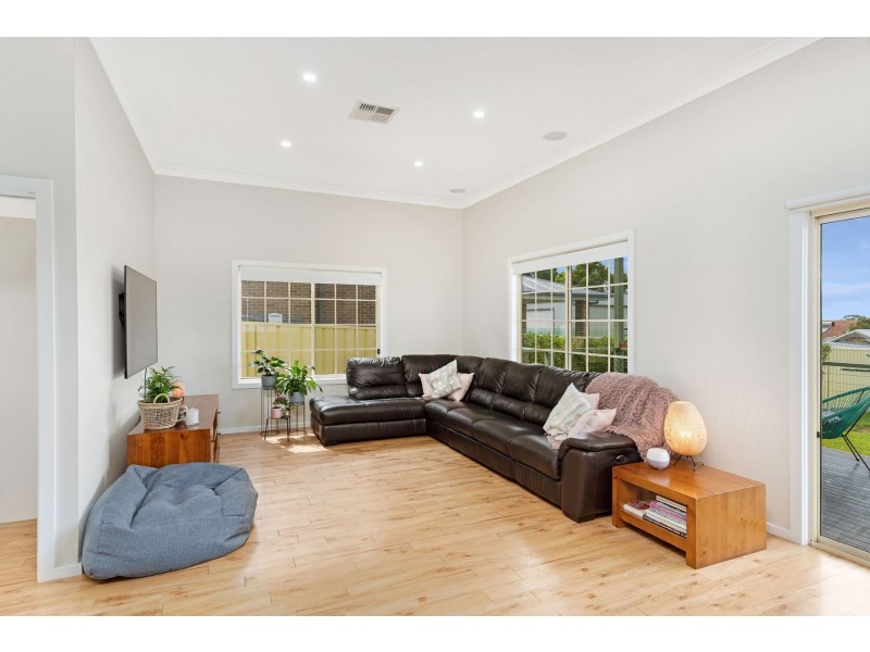 14 High Street, East Maitland NSW 2323