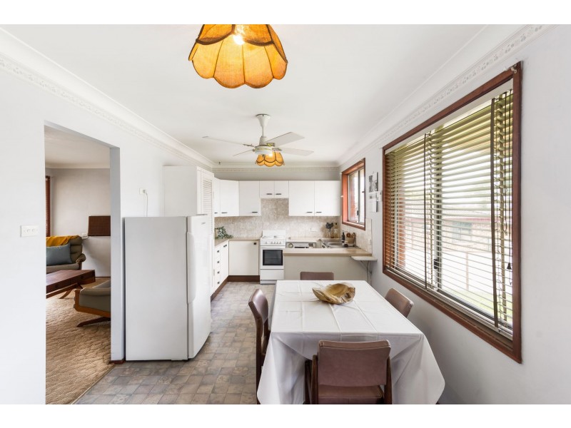 26 Way Street, Tenambit NSW 2323