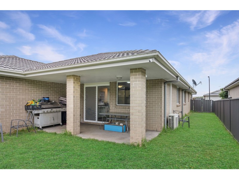 33 Kelman Drive, Cliftleigh NSW 2321