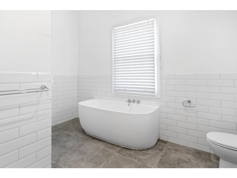 61 Charles Street, Maitland NSW 2320