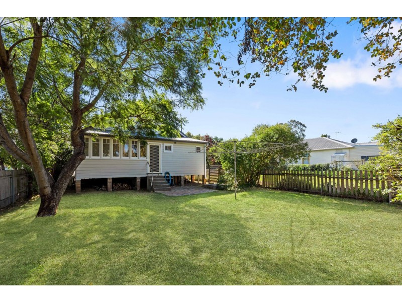 61 Charles Street, Maitland NSW 2320