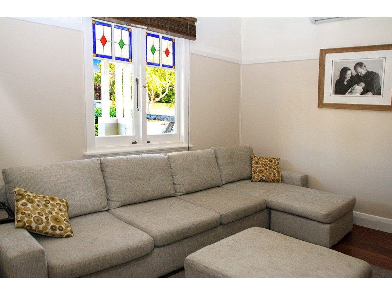 4 Roy Street, Lorn NSW 2320