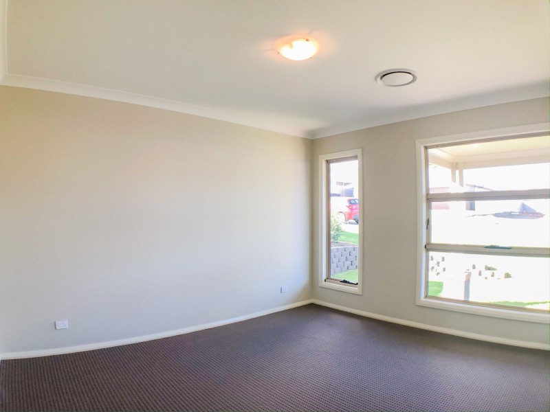 13 Lockwood Street, North Rothbury NSW 2335