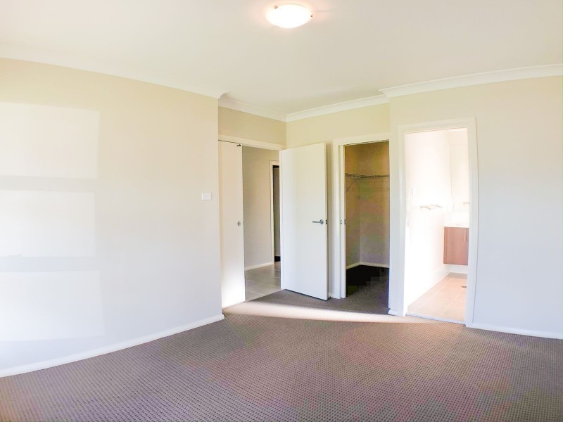 13 Lockwood Street, North Rothbury NSW 2335