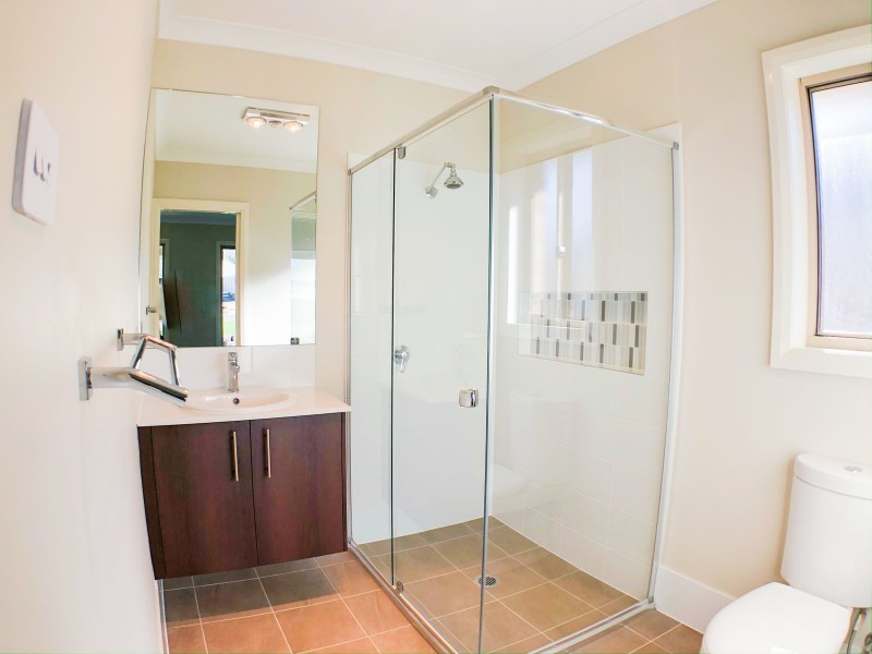 13 Lockwood Street, North Rothbury NSW 2335