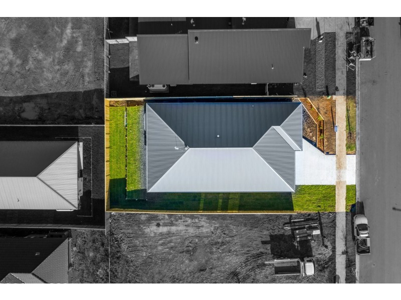 22 Friarbird Ridge, Aberglasslyn NSW 2320