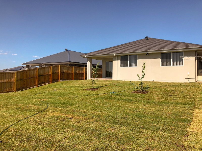 13 Medlar Circuit, Gillieston Heights NSW 2321