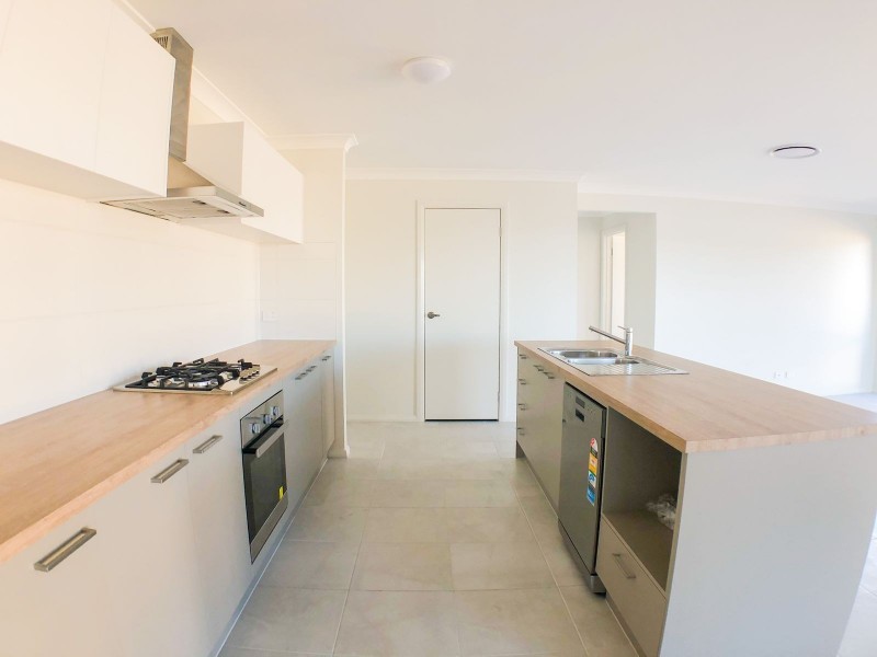 70 Redwood Drive, Gillieston Heights NSW 2321