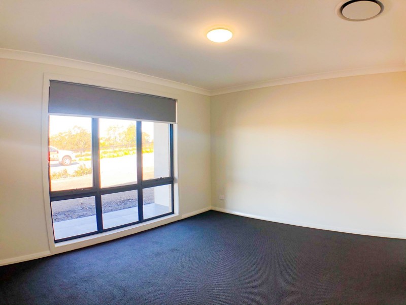 70 Redwood Drive, Gillieston Heights NSW 2321