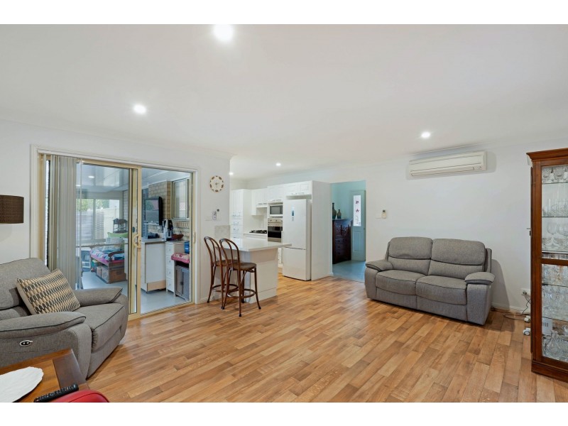 11 Cedar Wattle Close, Aberglasslyn NSW 2320